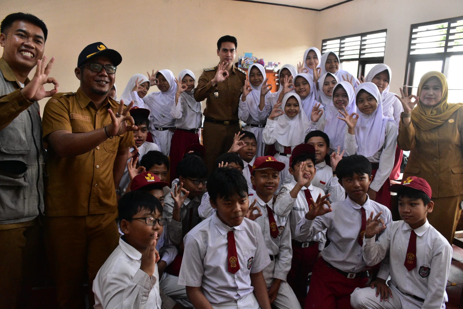 Kunjungan Wabup Fajar ke SDN 2 Sindang, Sarpras Jadi Perhatian Utama