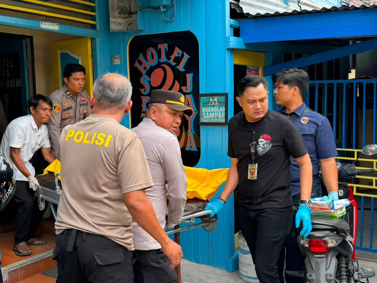 Polisi Bergerak Cepat Tangani Penemuan Mayat Pria di Kamar Hotel Setia Jaya Kuala Tungkal