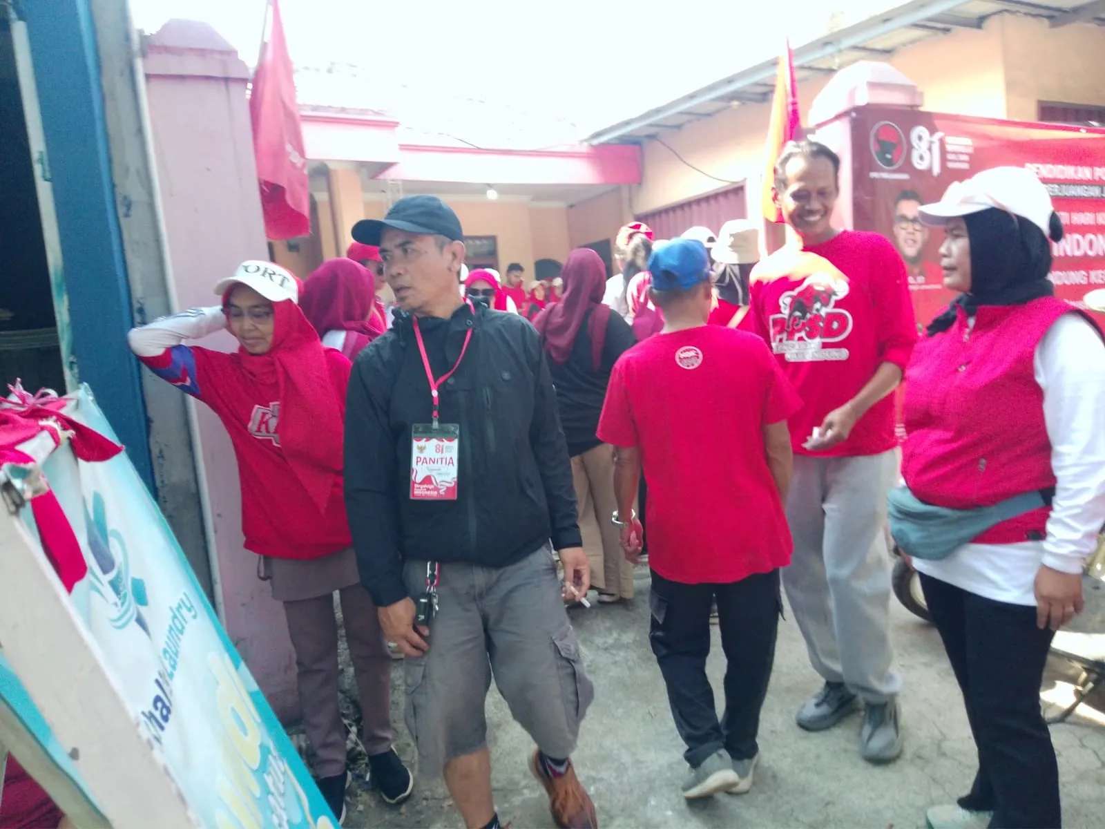 PAC PDI Perjuangan Kecamatan Ciparay Gelar Lomba Pesta Rakyat HUT Kemerdekaan RI ke-81