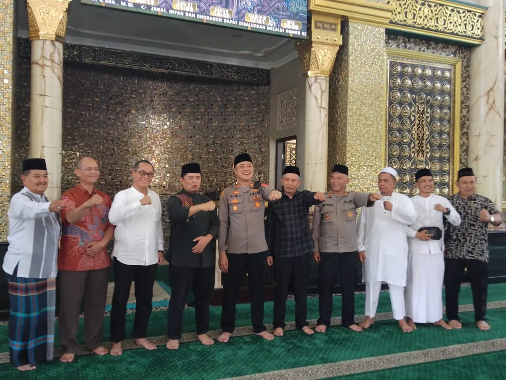 Kapolsek Ciparay Gelar Jumat Keliling, Pererat Silaturahmi dan Serap Aspirasi Masyarakat